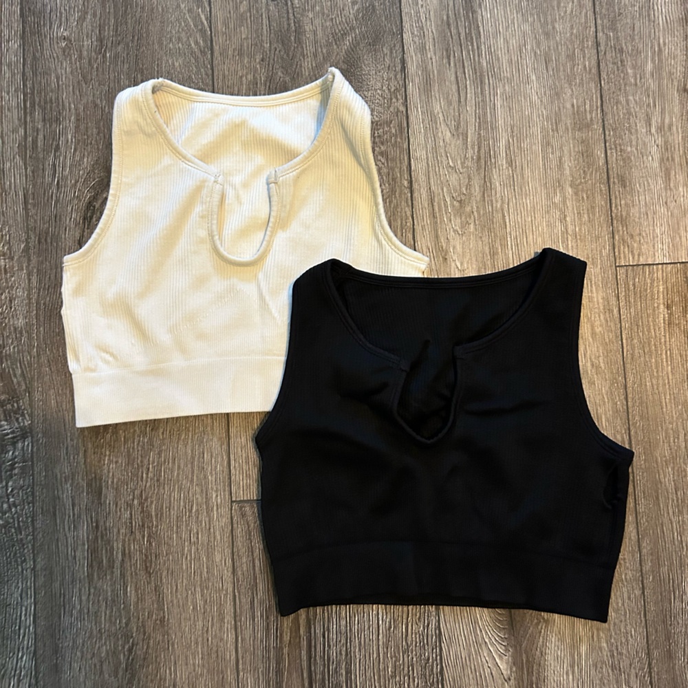 Black and White Ribbed tops